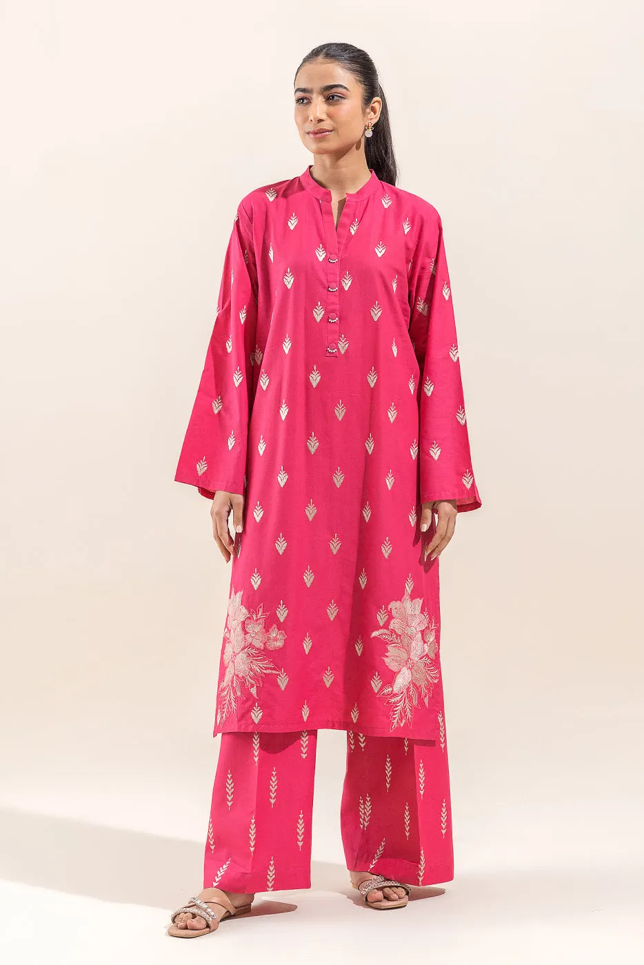 2 PIECE EMBROIDERED LAWN SUIT-PARADISE ROSE (UNSTITCHED)
