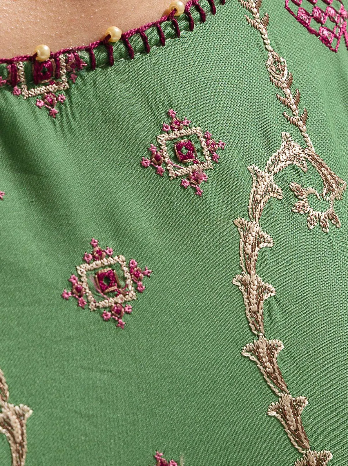 3 PIECE - EMBROIDERED LAWN SUIT - GREEN QUIETNESS