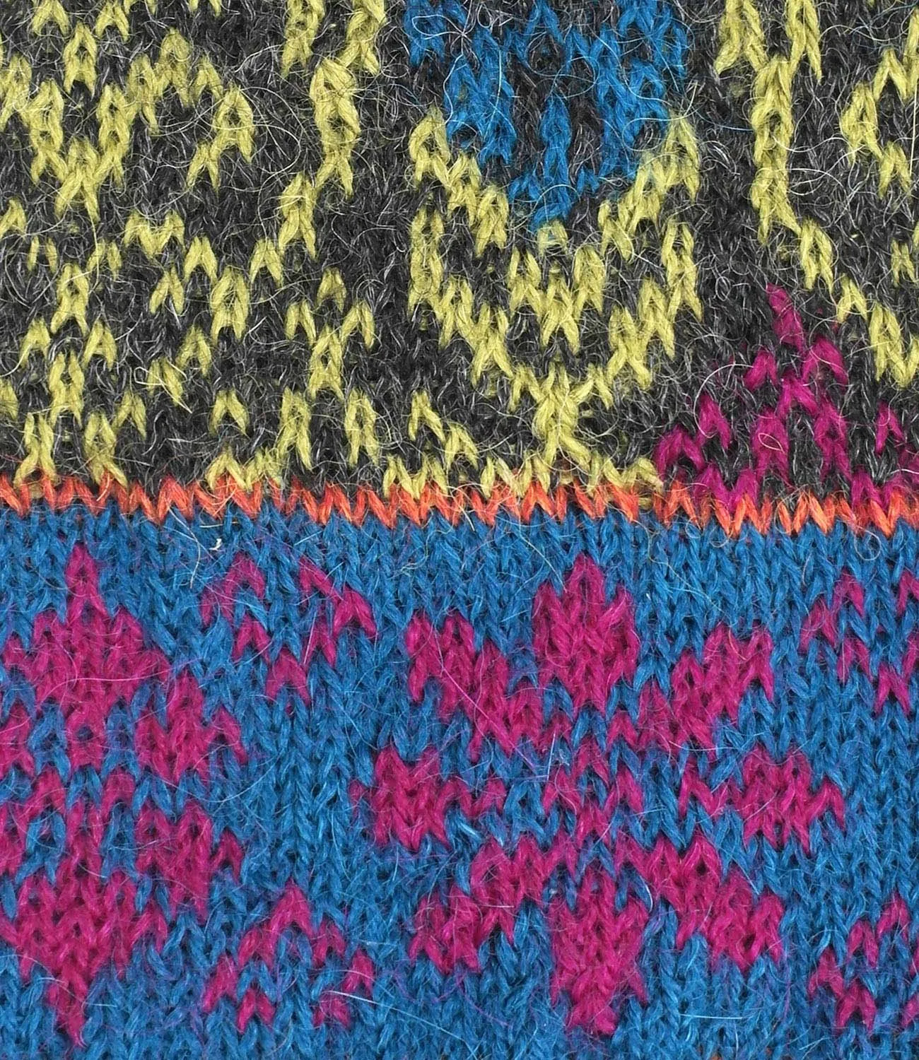 Alpaca Beanie - Icelandic - Carnival