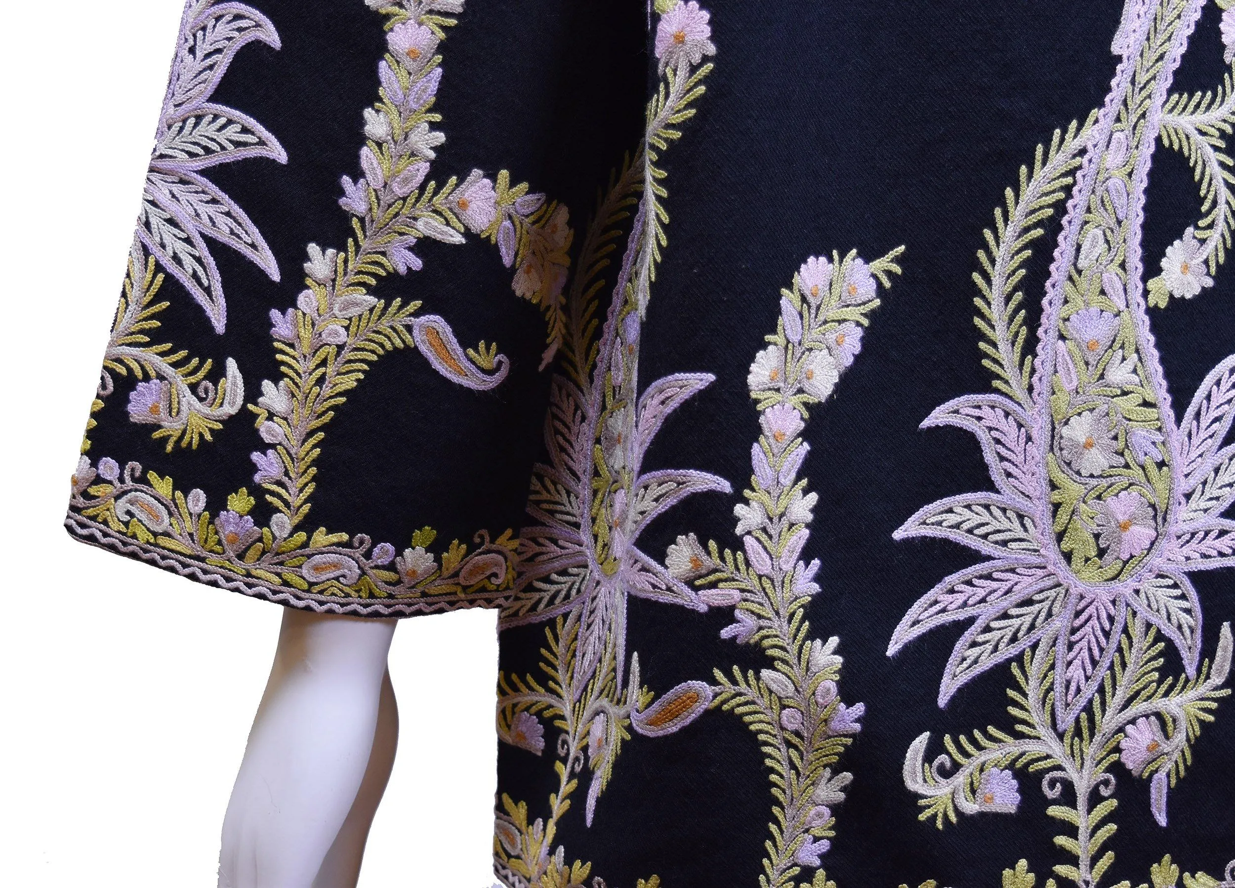 Asteria Black Jacket Dinner Cashmere Evening Dress Coat Paisley Hand Embroidered Kashmir