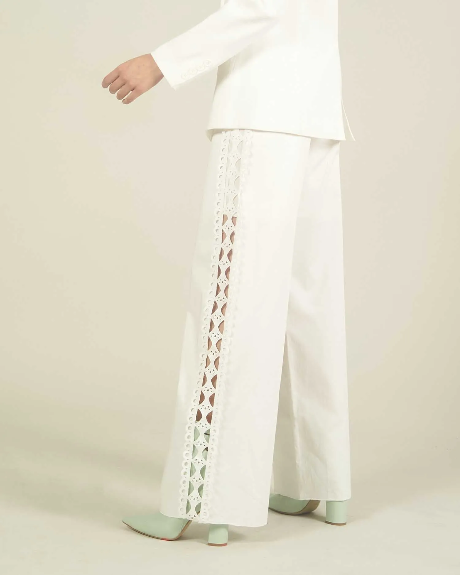 EMBROIDERED PANTS