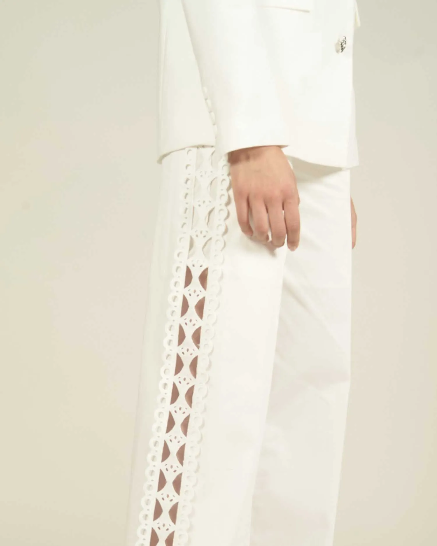 EMBROIDERED PANTS