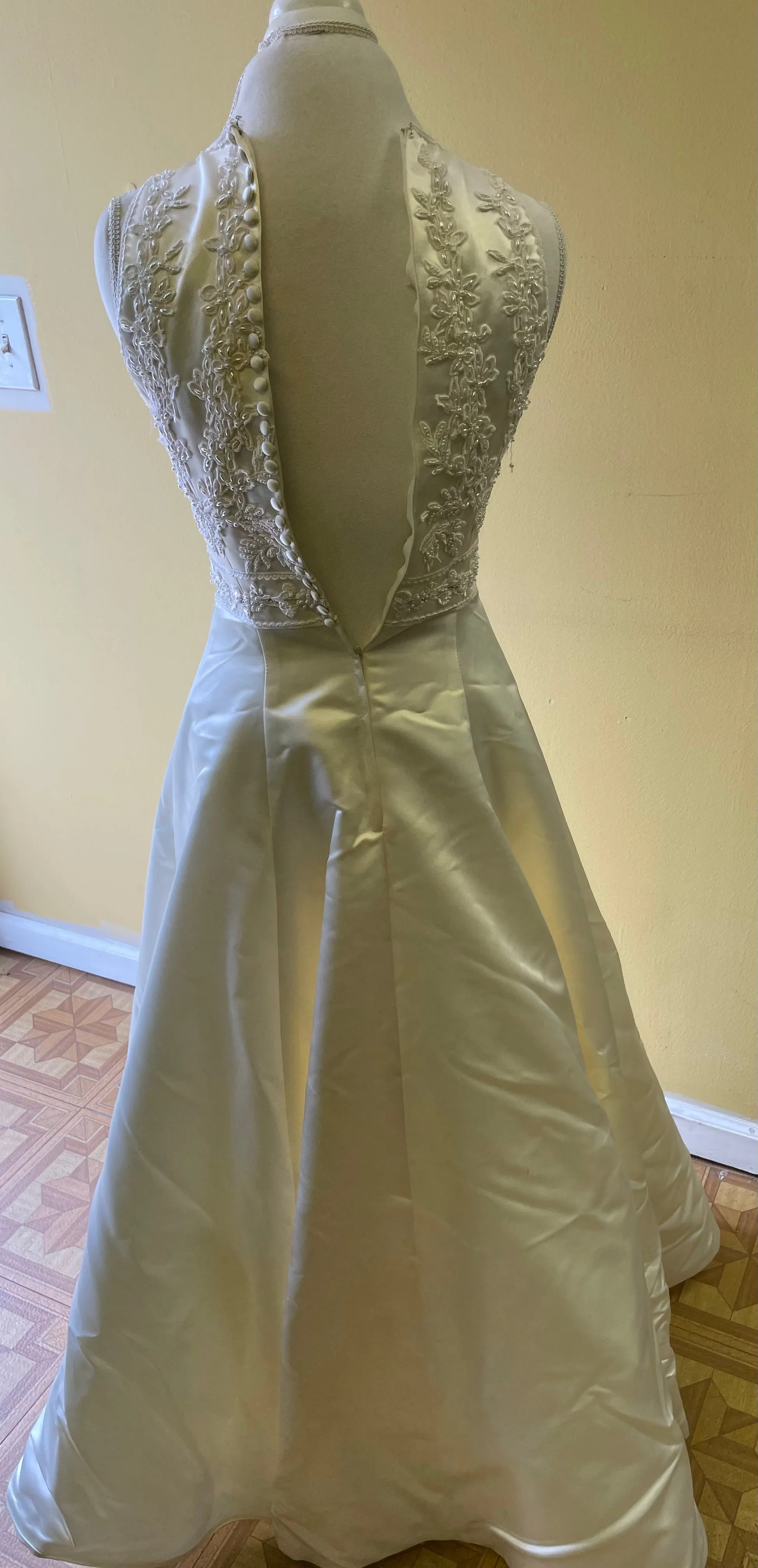 <€€*v Demetrios Bridal Size 6 Ivory Beaded Sleeveless  Wedding Dress Gown Removable Train