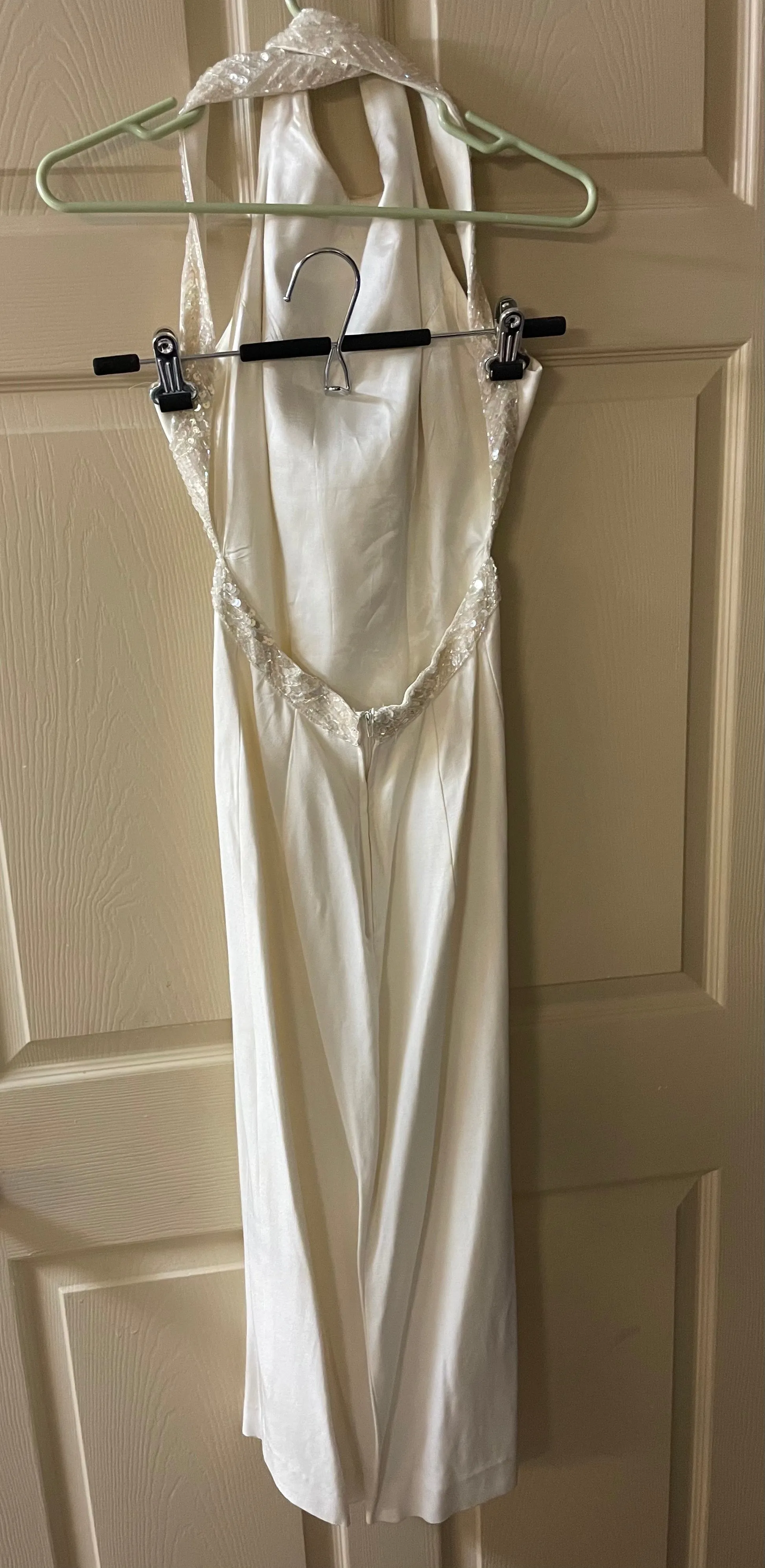 Womens Juniors DAVE & JOHNNY Ivory Beaded Sequins Sz 3/4 Formal Evening Ball Gown